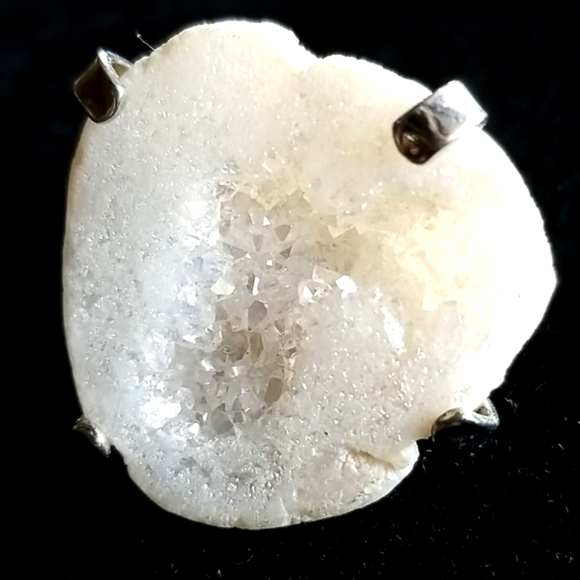 Natural Druzy Agate Crystal Stone Adjustable Statement Ring - Picture 3 of 16